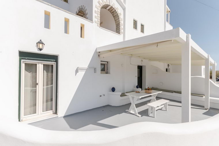 Ground floor apartment for 4